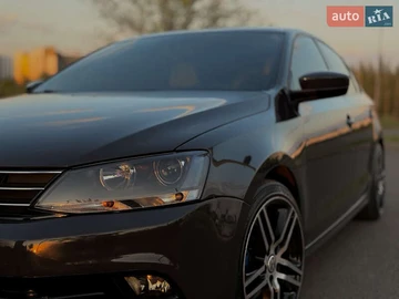 Авто Volkswagen Jetta 2015 № 8314781