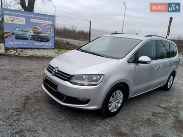 Авто Volkswagen Sharan 2010 № 8314784