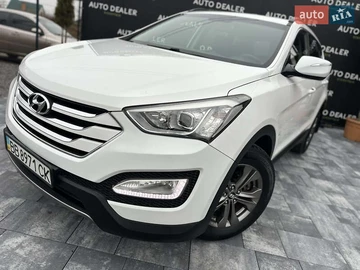 Авто Hyundai Santa Fe 2013 № 8314880