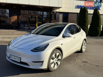 Авто Tesla Model Y 2021 № 8314954