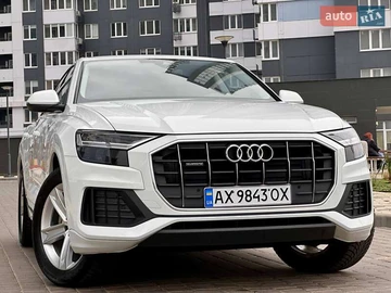 Авто Audi Q8 2021 № 8314987