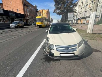 Авто Chevrolet Volt 2011 № 8315034