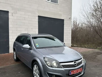 Авто Opel Astra 2010 № 8315131