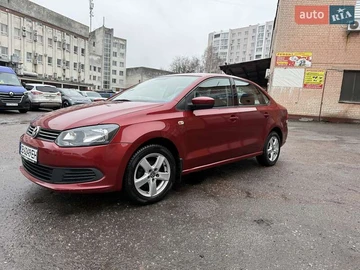 Авто Volkswagen Polo 2011 № 8315144
