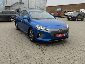 Авто Hyundai Ioniq 2018 № 8315282