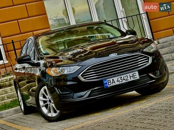 Авто Ford Fusion 2019 № 8315303
