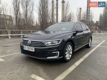 Авто Volkswagen Passat 2015 № 8315334