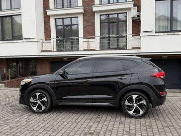 Авто Hyundai Tucson 2015 № 8315340