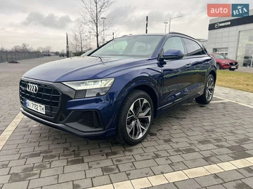 Авто Audi Q8 2020 № 8315560