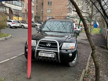Авто Mitsubishi Pajero Wagon 2004 № 8315842