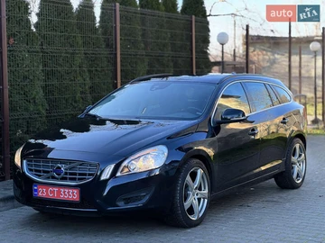 Авто Volvo V60 2011 № 8315897