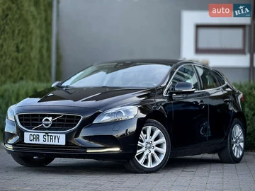 Авто Volvo V40 2013 № 8315900