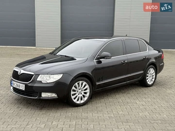 Авто Skoda Superb 2012 № 8315903
