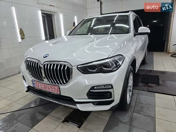 Авто BMW X5 2021 № 8316364