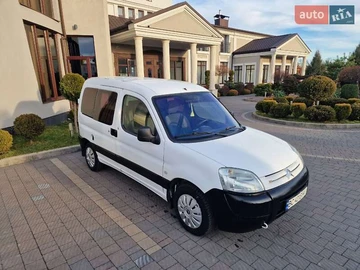 Авто Citroen Berlingo 2004 № 8316499