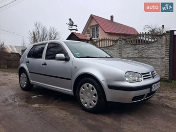 Авто Volkswagen Golf 2002 № 8316523