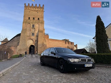 Авто BMW 7 Series 2003 № 8316593