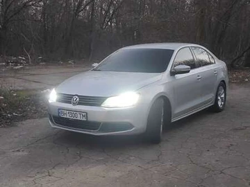 Авто Volkswagen Jetta 2013 № 8316852