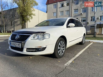 Авто Volkswagen Passat 2010 № 8316858
