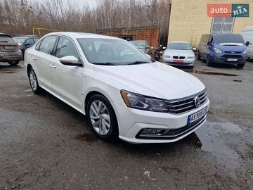 Авто Volkswagen Passat 2018 № 8316903