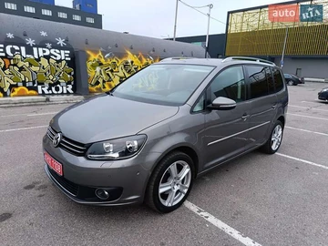 Авто Volkswagen Touran 2011 № 8317017