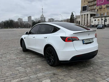 Авто Tesla Model Y 2021 № 8317216