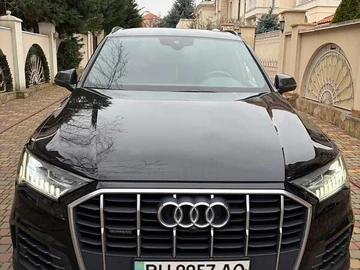 Авто Audi Q7 2021 № 8317330
