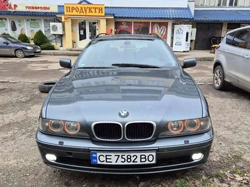 Авто BMW 5 Series 2003 № 8317535