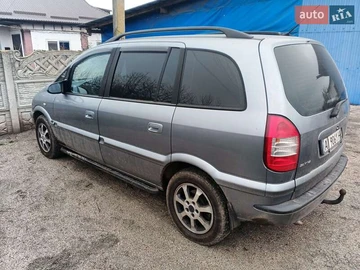 Авто Opel Zafira 2003 № 8317540
