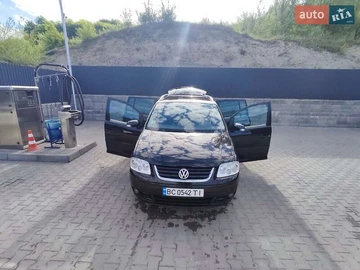 Авто Volkswagen Touran 2003 № 8317567