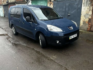 Авто Peugeot Partner 2011 № 8317664