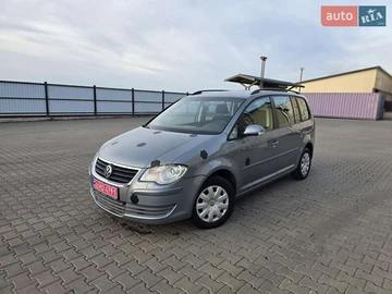 Авто Volkswagen Touran 2007 № 8317669