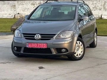 Авто Volkswagen Golf Plus 2008 № 8317688