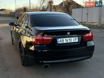 Авто BMW 3 Series 2005 № 8317716