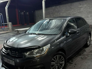 Авто Citroen C4 2011 № 8317804