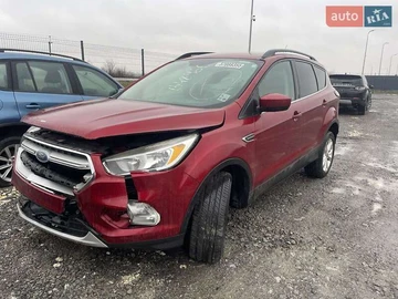 Авто Ford Escape 2018 № 8317815
