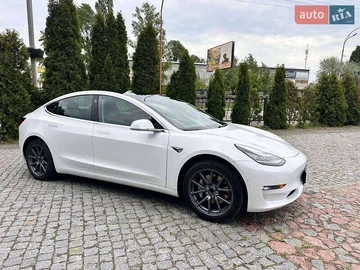 Авто Tesla Model 3 2019 № 8317928