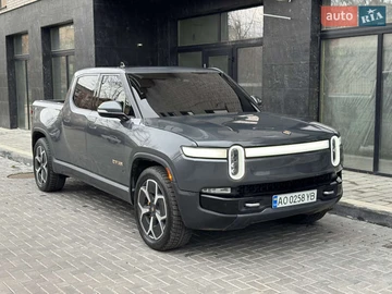 Авто Rivian R1T 2023 № 8318205