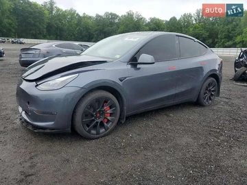 Авто Tesla Model Y 2023 № 8318288