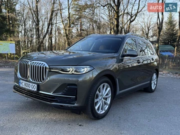 Авто BMW X7 2022 № 8318401