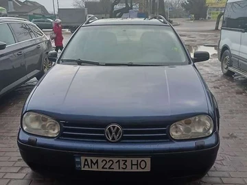 Авто Volkswagen Golf 2004 № 8318575