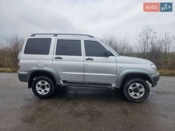 Авто УАЗ 3163 2006 № 8318590