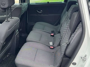 Авто Renault Scenic 2011 № 8318633