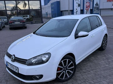 Авто Volkswagen Golf 2010 № 8318636