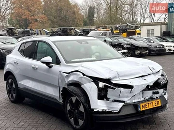 Авто Volvo Ex30 2025 № 8318744