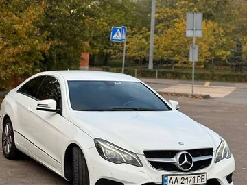 Авто Mercedes E-Class 2013 № 8318763