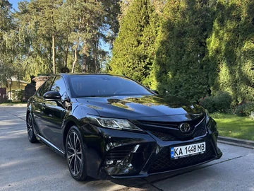Авто Toyota Camry 2018 № 8318773