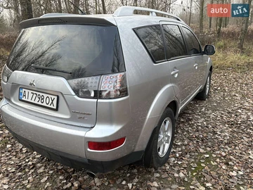Авто Mitsubishi Outlander Xl 2008 № 8318990