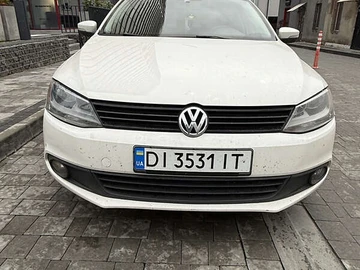 Авто Volkswagen Jetta 2012 № 8319002
