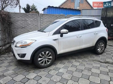 Авто Ford Kuga 2011 № 8319012